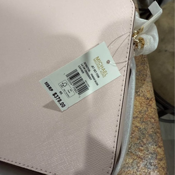 Michael Kors Blush Pink Tote with Gold Details - Picture 2 of 3